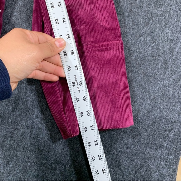 NWT The North Face Women’s Utility Cord Shacket L color Boysenberry Corduroy F11 - Picture 6 of 8